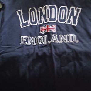 NWT G-Crown Embroidered London, England Short Sleeve Blue T-Shirt, L